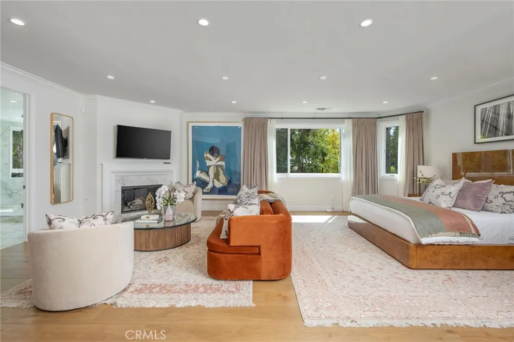 25714 Simpson Place Calabasas, CA 91302