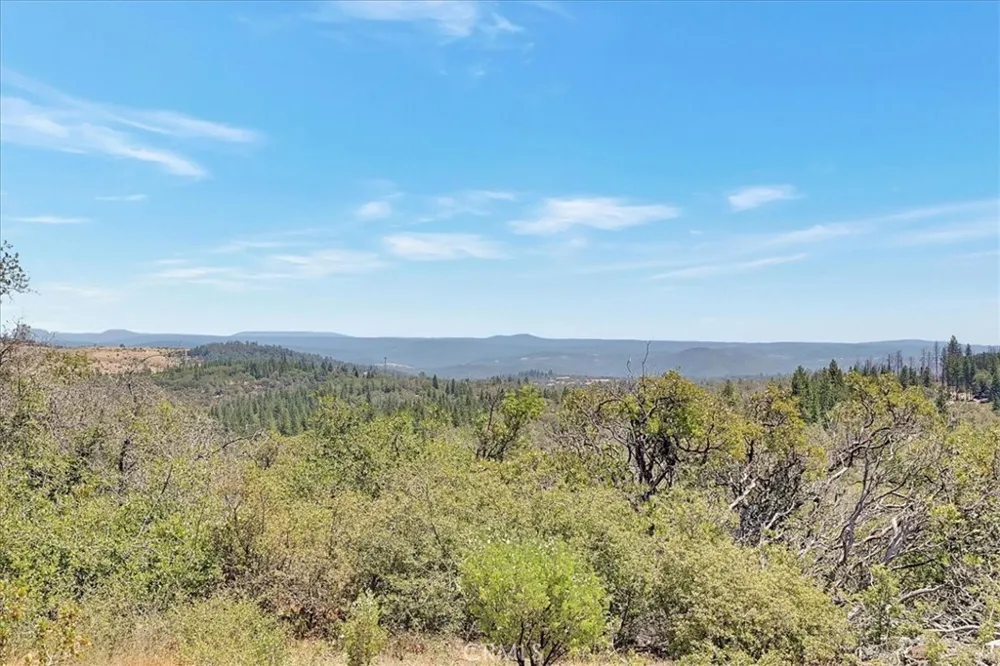 8972 Amoruso Lane Oregon House, CA 95962