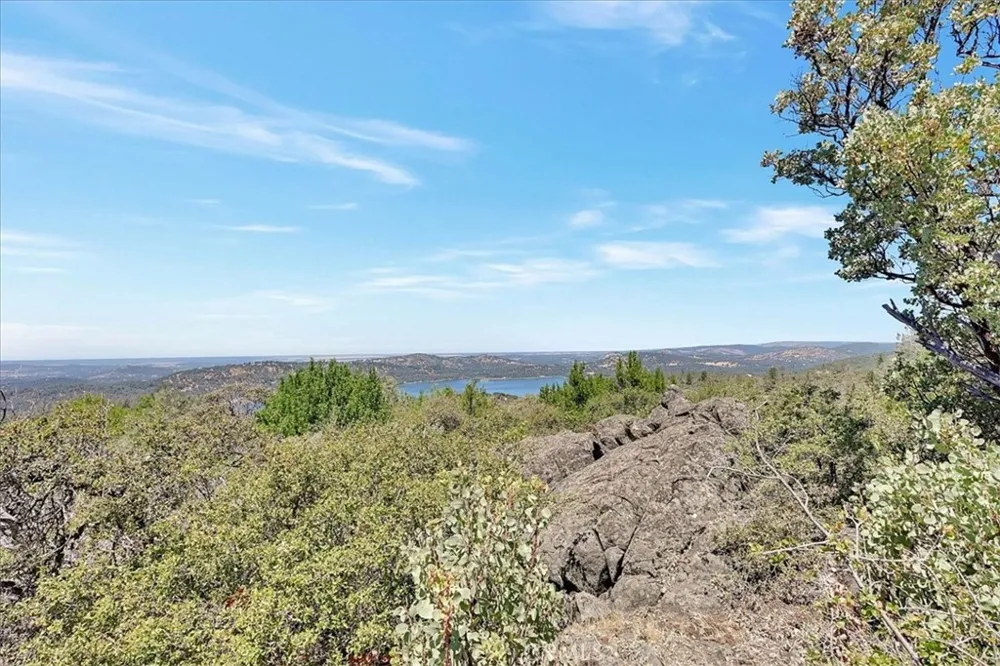 8972 Amoruso Lane Oregon House, CA 95962