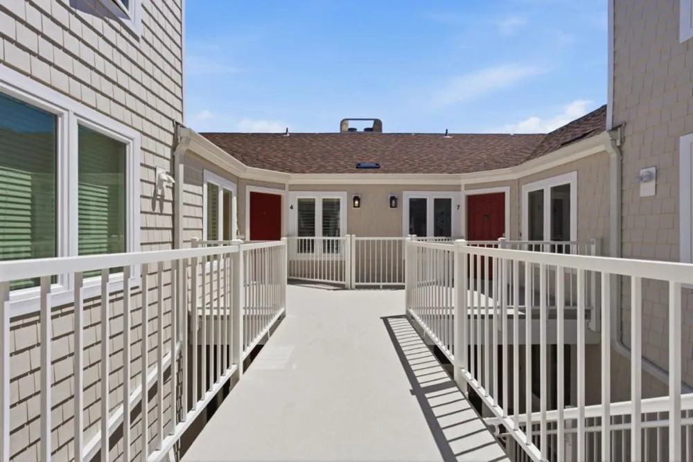 855 Mountain View Drive #4 Daly City, CA 94014