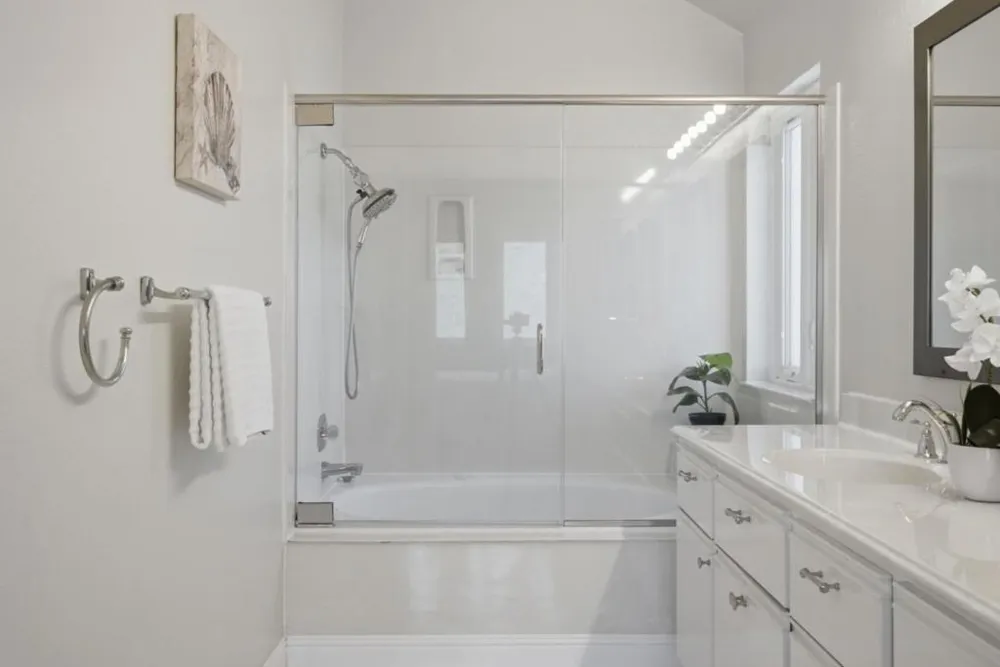 855 Mountain View Drive #4 Daly City, CA 94014
