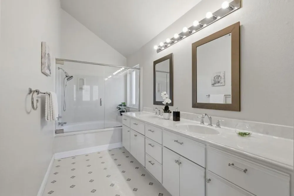 855 Mountain View Drive #4 Daly City, CA 94014