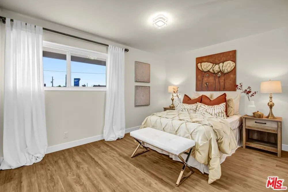 21748 Acarus Avenue Carson, CA 90745