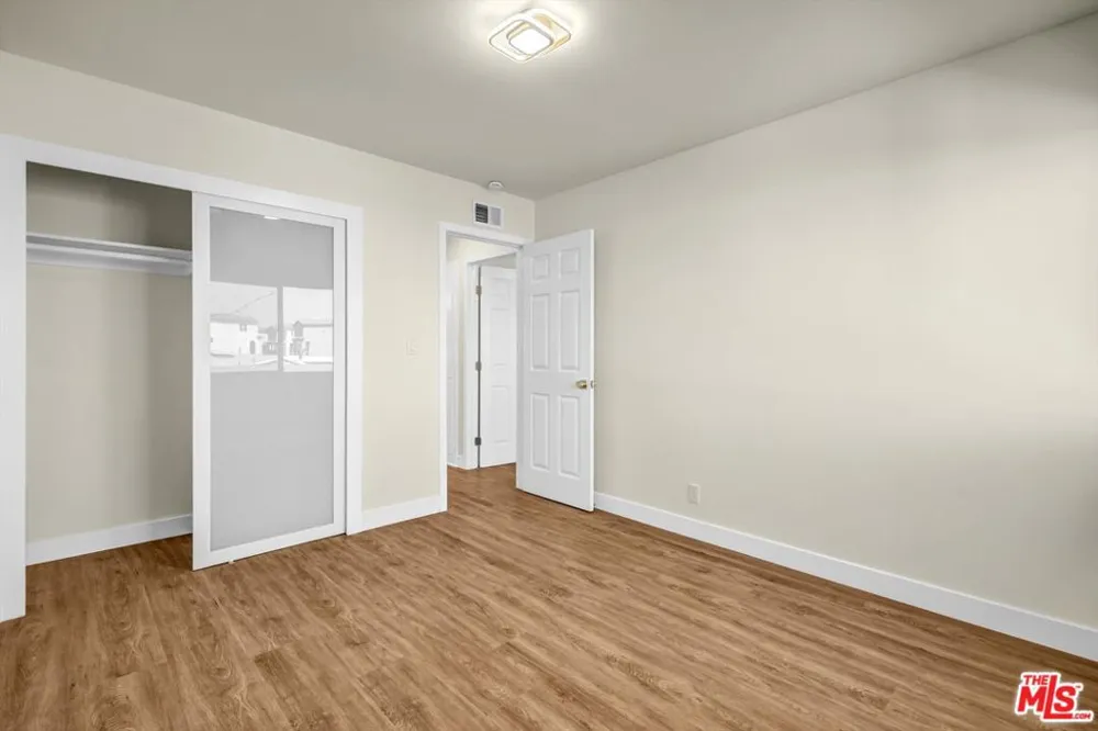 21748 Acarus Avenue Carson, CA 90745