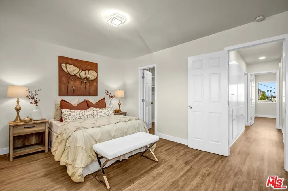 21748 Acarus Avenue Carson, CA 90745
