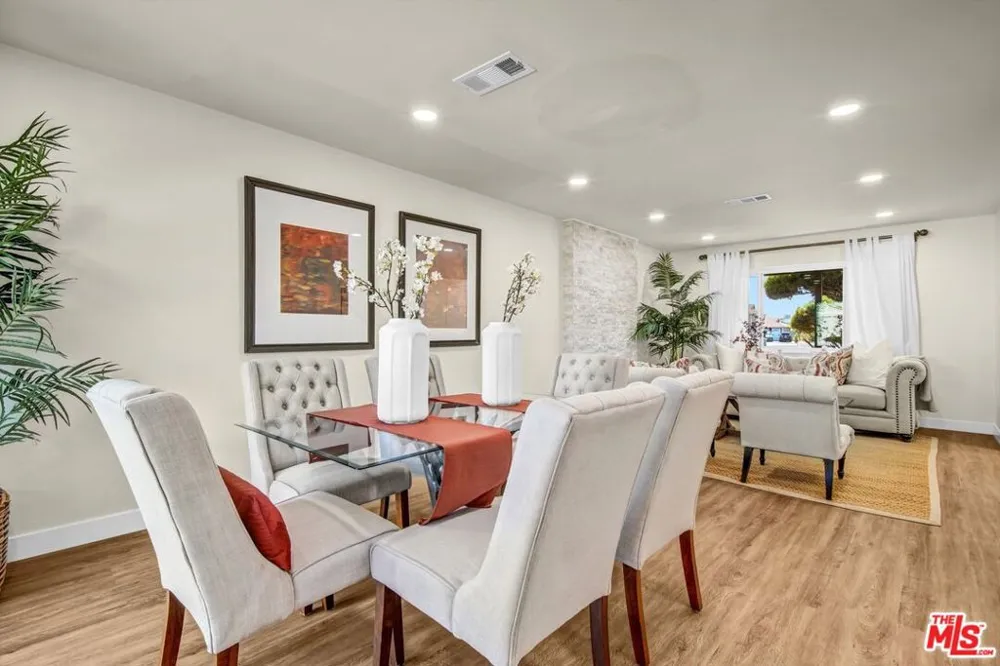 21748 Acarus Avenue Carson, CA 90745