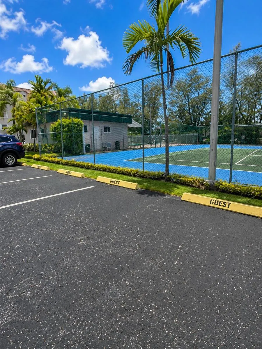 5951 NE 14TH LANE #301N Fort Lauderdale, FL 33334