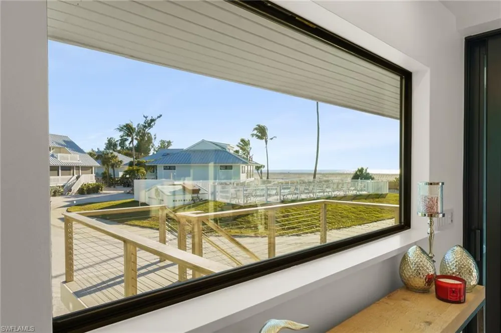 25 Beach Homes Captiva, FL 33924
