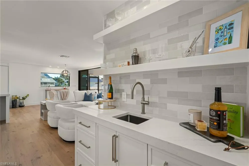 25 Beach Homes Captiva, FL 33924