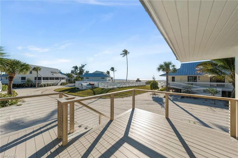 25 Beach Homes Captiva, FL 33924