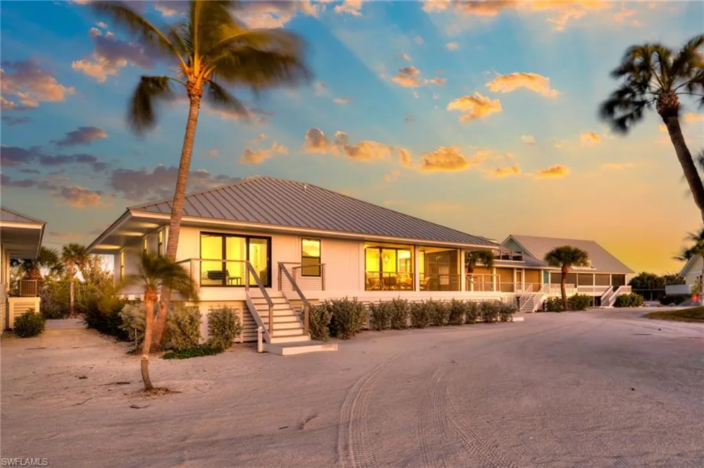 25 Beach Homes Captiva, FL 33924