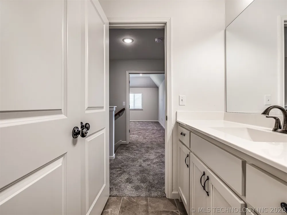 703 E 126th Street S Jenks, OK 74037