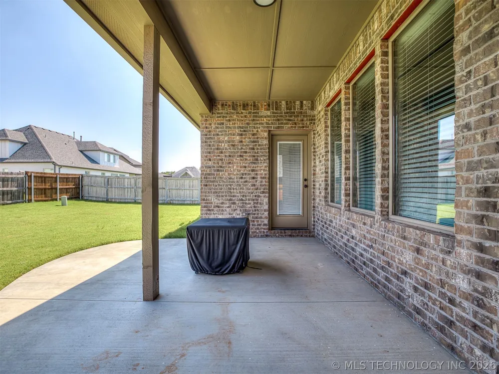 703 E 126th Street S Jenks, OK 74037