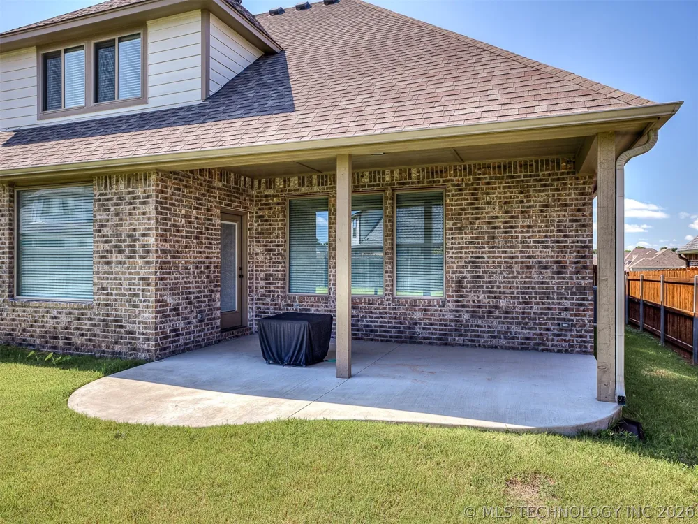703 E 126th Street S Jenks, OK 74037