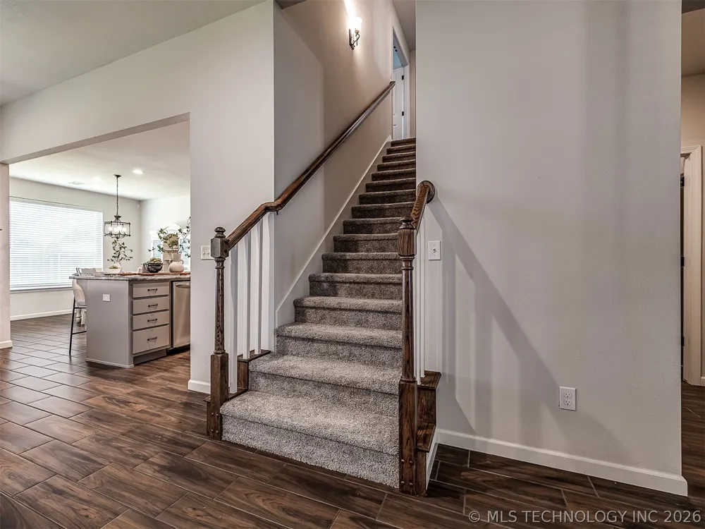 703 E 126th Street S Jenks, OK 74037