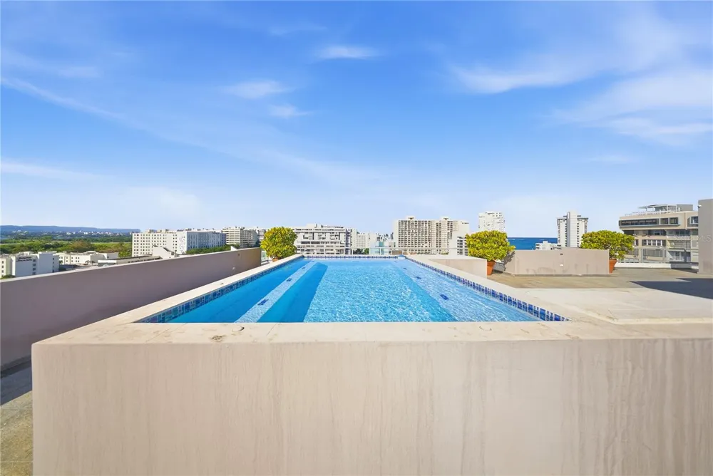 59 LIRIO #301 Carolina, PR 00979