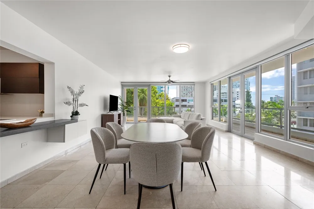 59 LIRIO #301 Carolina, PR 00979