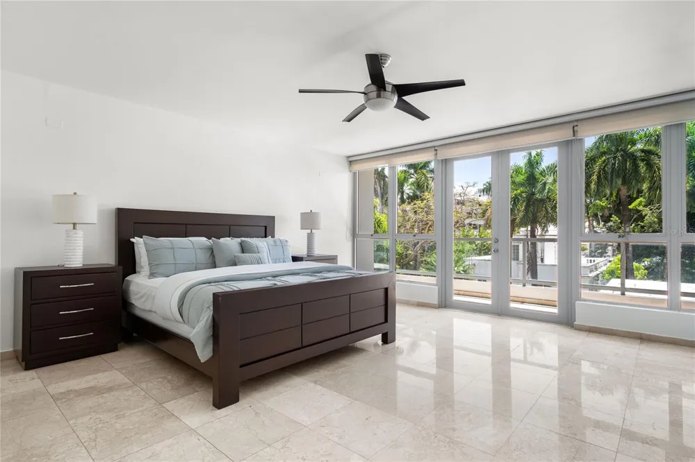 59 LIRIO #301 Carolina, PR 00979