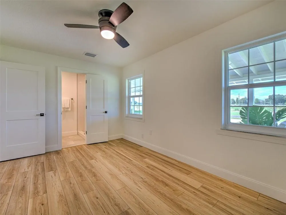 4608 HOLBROOK ROAD Plant City, FL 33565