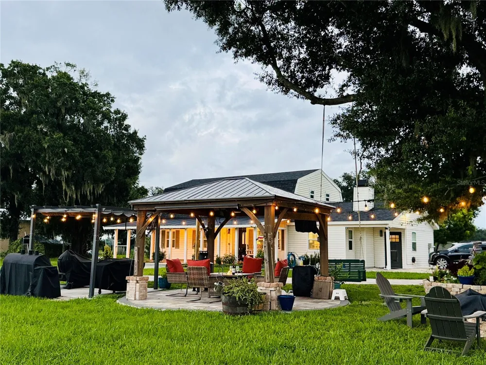 4608 HOLBROOK ROAD Plant City, FL 33565