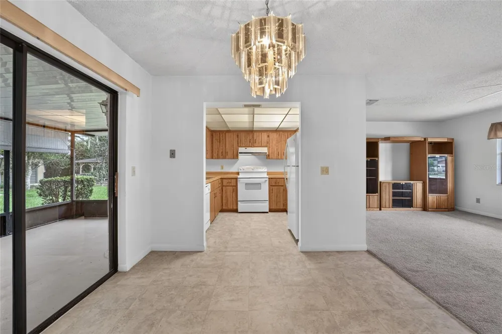 610 FOURTH AVENUE Lady Lake, FL 32159