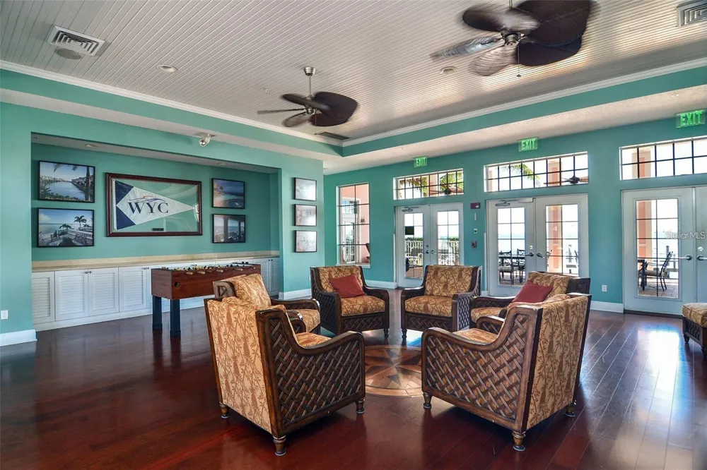 5111 COQUINA KEY DRIVE SE #C St Petersburg, FL 33705