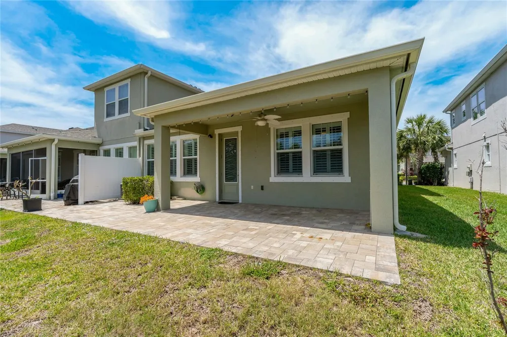 597 OZONA VILLAGE DRIVE Palm Harbor, FL 34683