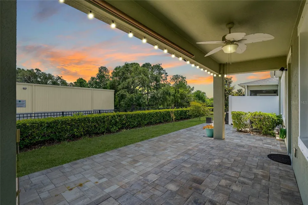 597 OZONA VILLAGE DRIVE Palm Harbor, FL 34683