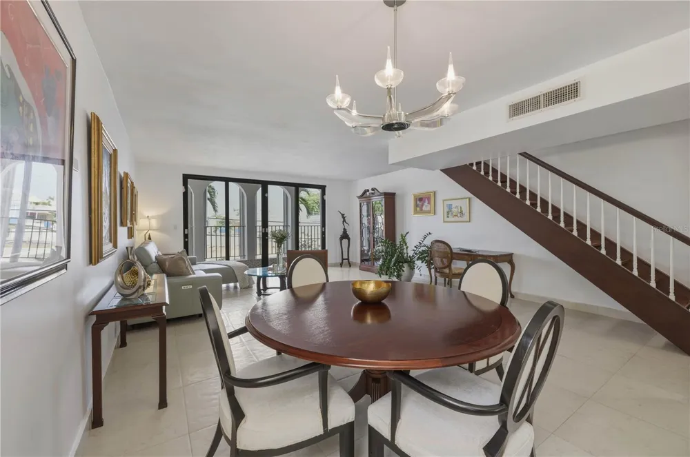 16 CARRION COURT #24 San Juan, PR 00911