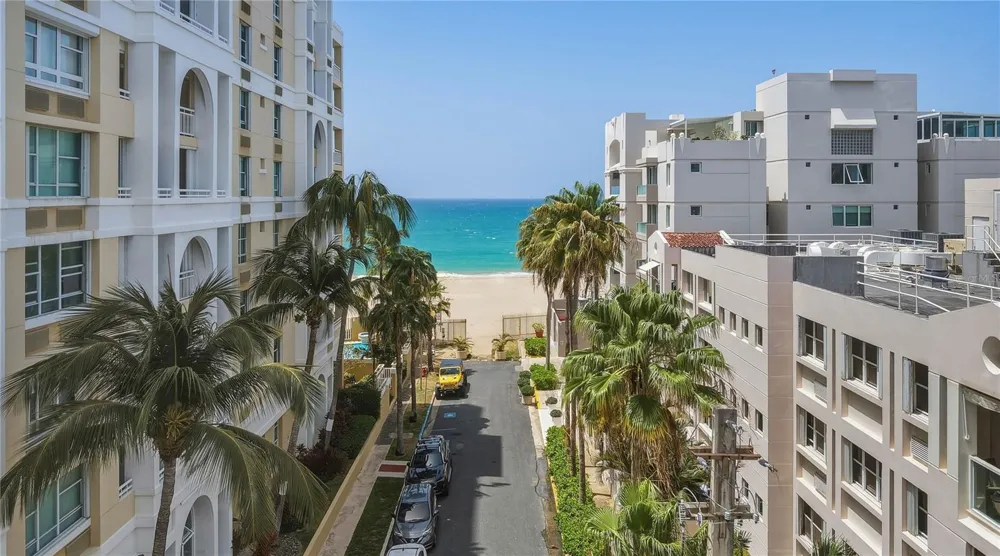 16 CARRION COURT #24 San Juan, PR 00911