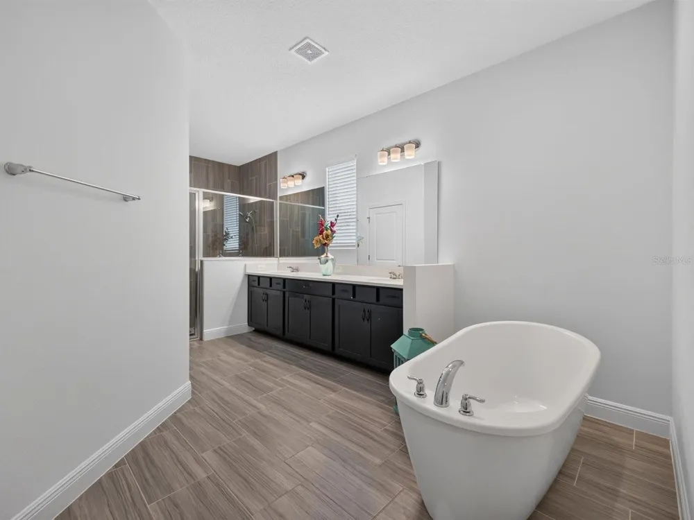 603 AVILA PLACE Howey In The Hills, FL 34737