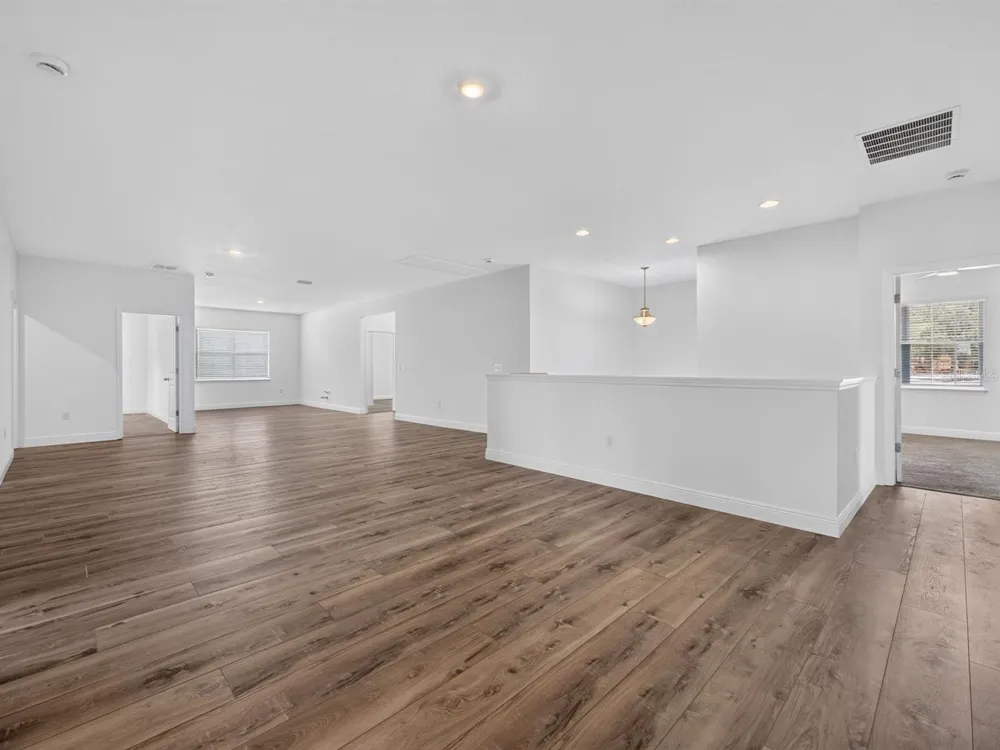 603 AVILA PLACE Howey In The Hills, FL 34737