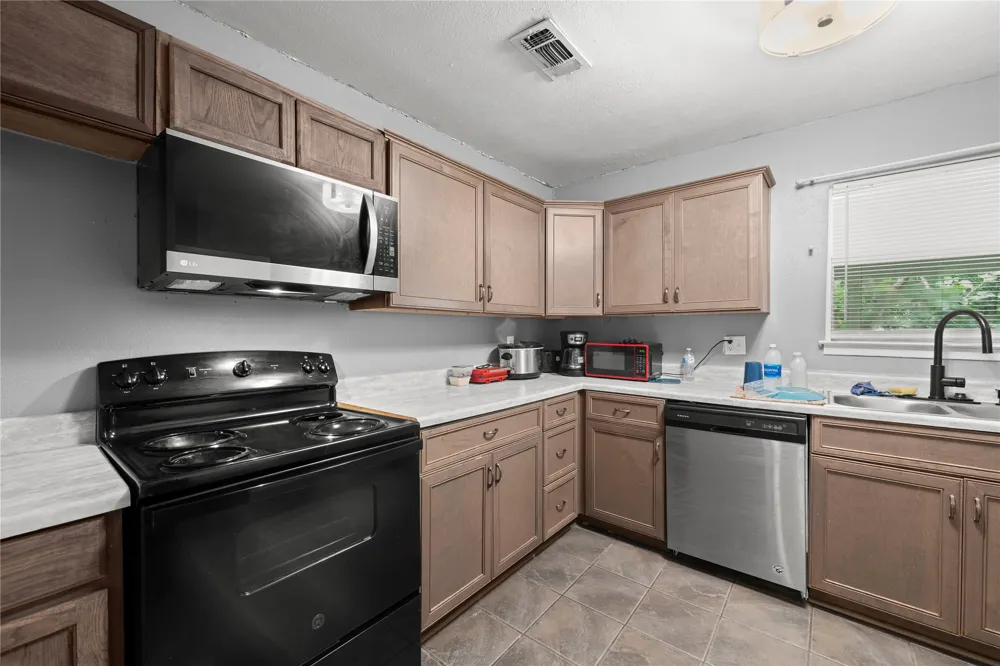 1307 Greenwood Avenue Killeen, TX 76541