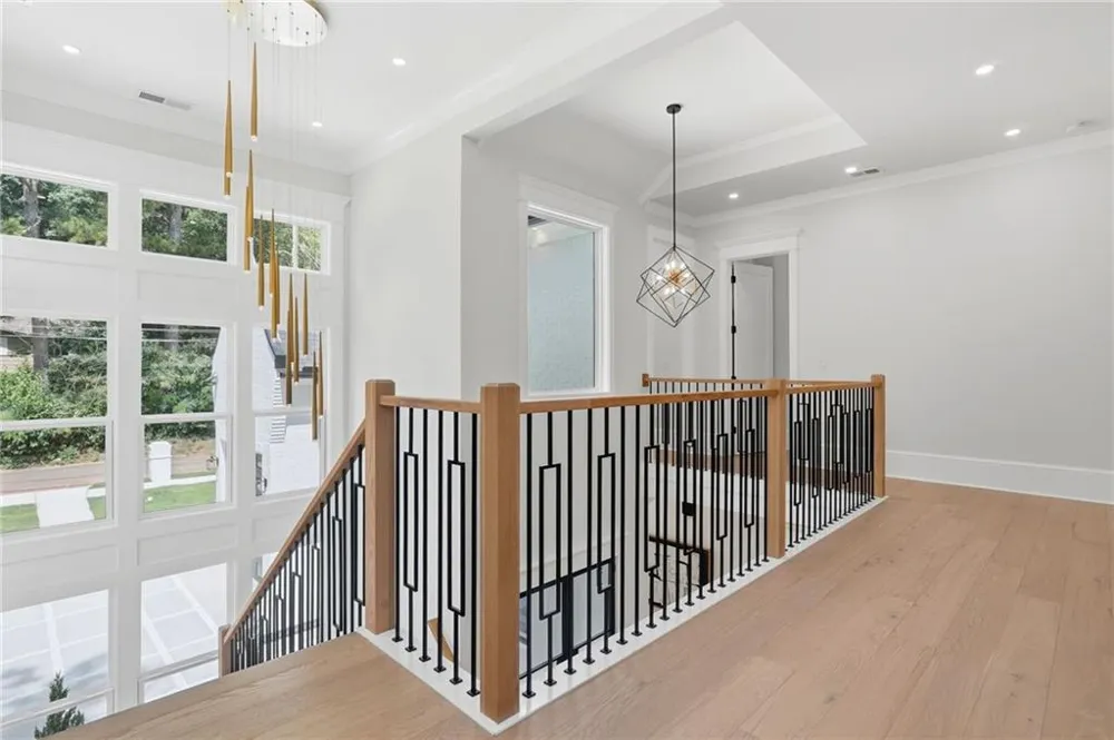 1361 Warren Avenue Scottdale, GA 30079