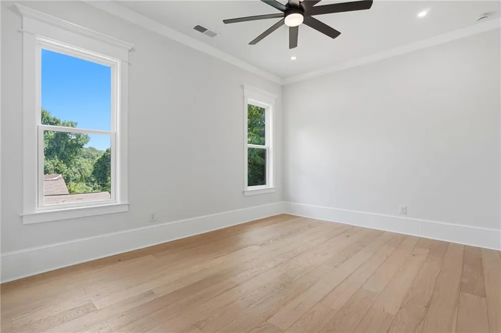 1361 Warren Avenue Scottdale, GA 30079