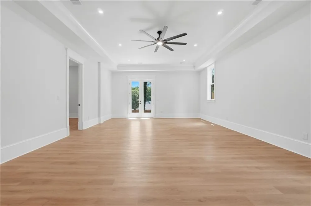 1361 Warren Avenue Scottdale, GA 30079