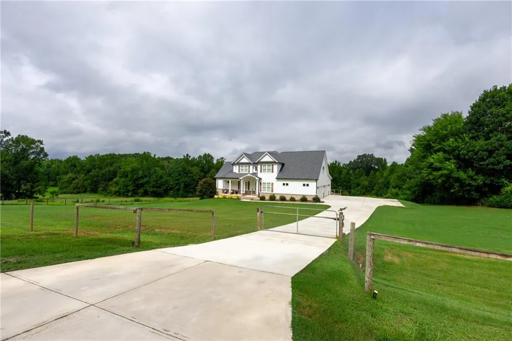 1440 Chandler Bridge Road Nicholson, GA 30565