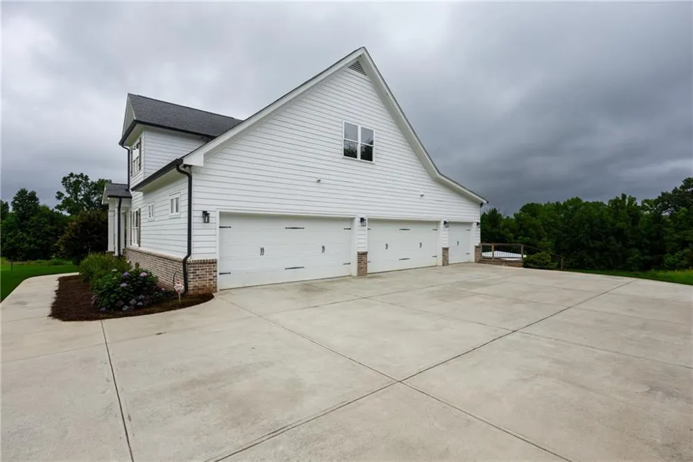 1440 Chandler Bridge Road Nicholson, GA 30565