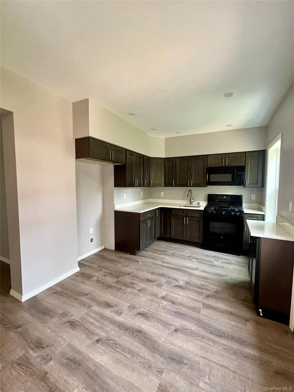 6 E 2nd Street #1st Floor Huntington Station, NY 11746