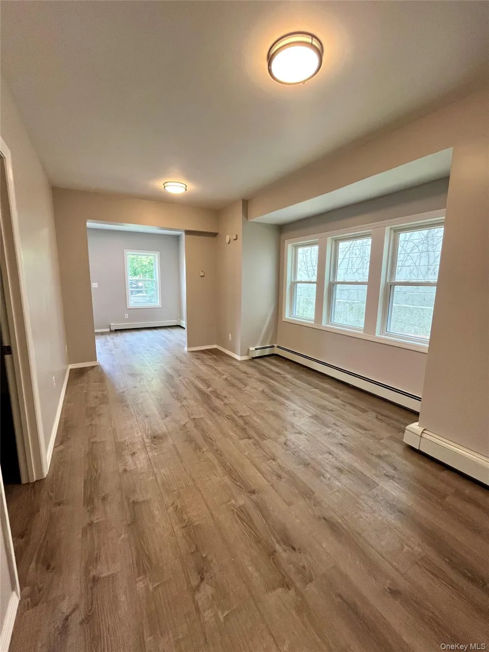 6 E 2nd Street #1st Floor Huntington Station, NY 11746