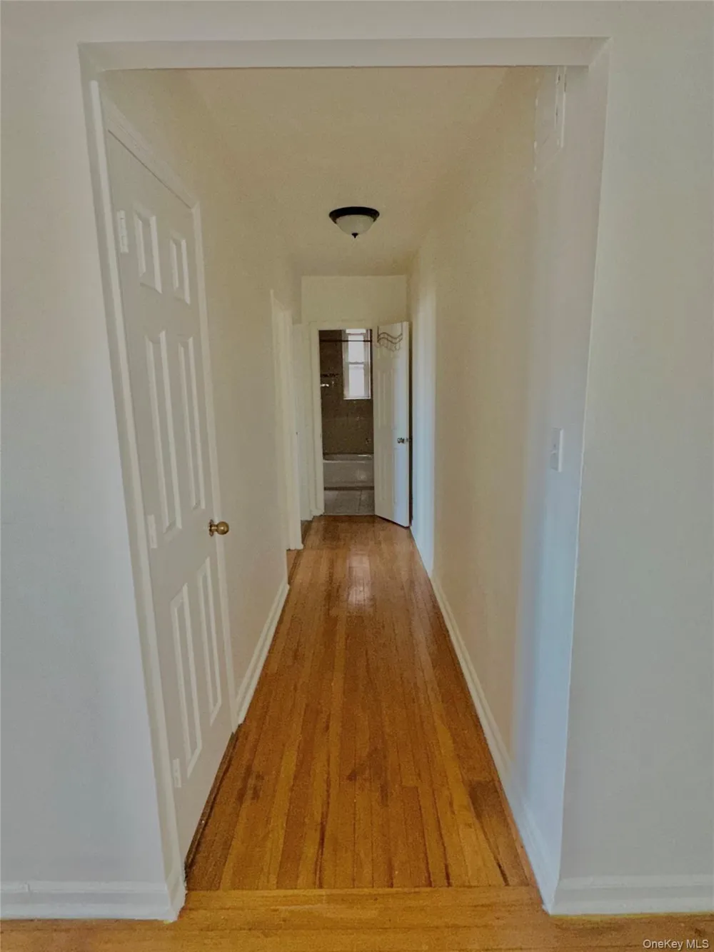 2090 Barnes Avenue #3G Bronx, NY 10462