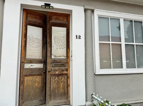 12 Villard Avenue #2