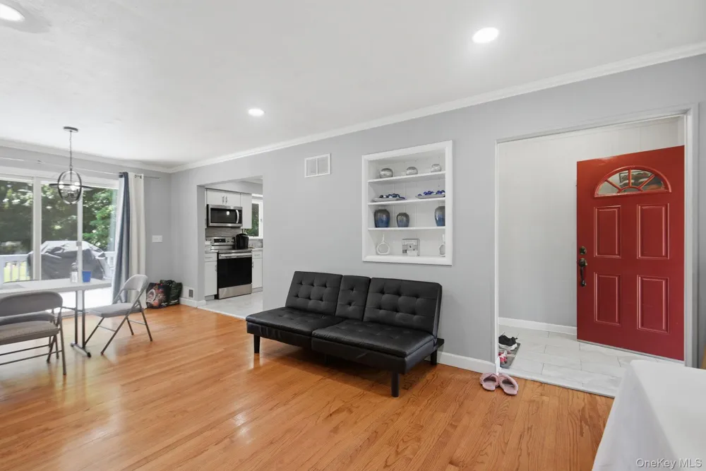 22 Wasson Drive Poughkeepsie, NY 12603