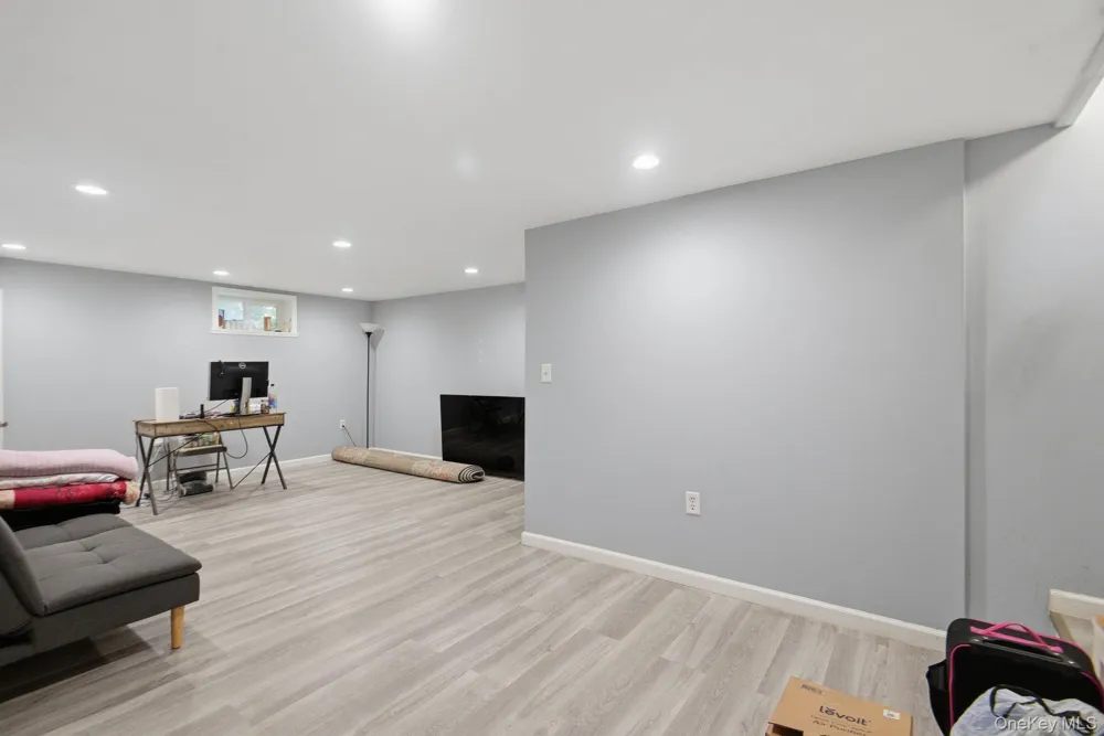 22 Wasson Drive Poughkeepsie, NY 12603