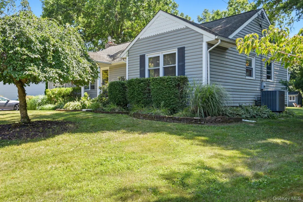 22 Wasson Drive Poughkeepsie, NY 12603