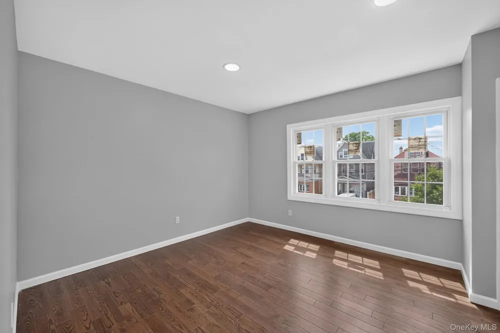 10513 133rd Street Richmond Hill, NY 11419