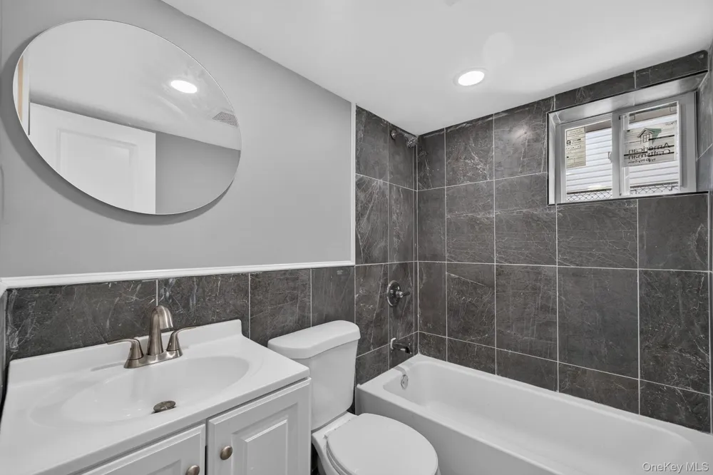 10513 133rd Street Richmond Hill, NY 11419