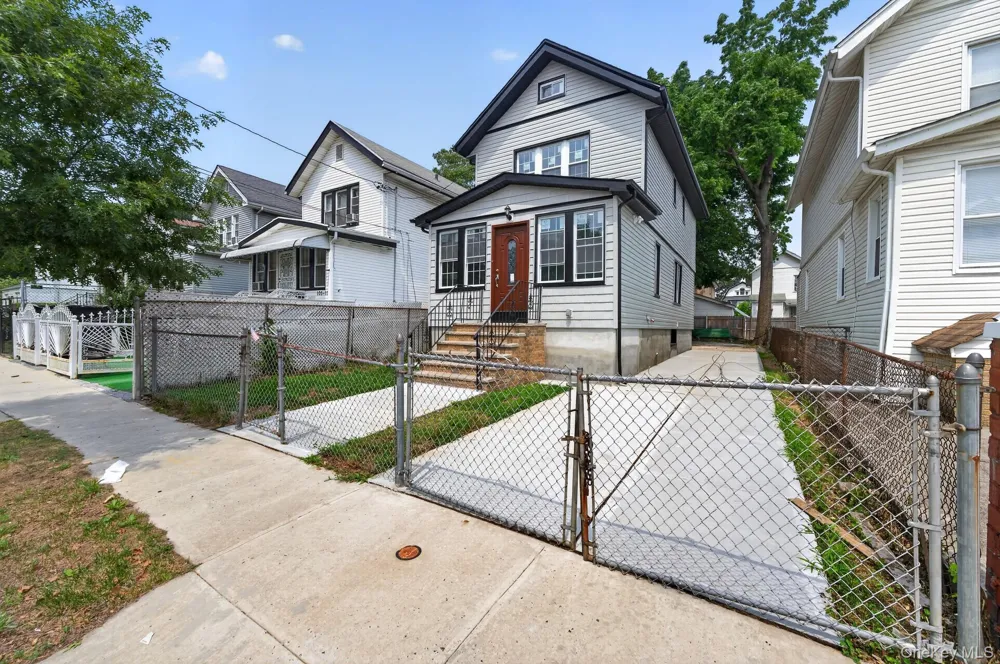 10513 133rd Street Richmond Hill, NY 11419