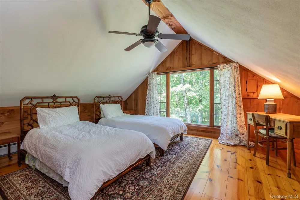 695 Wolf Hill Road Hillsdale, NY 12529