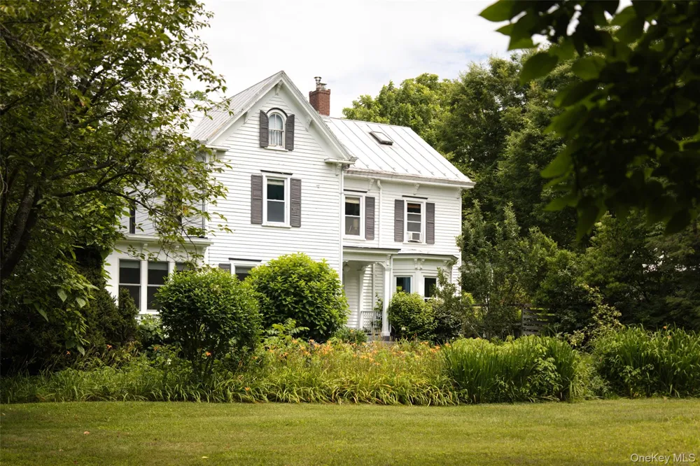 1788 County Route 19 Red Hook, NY 12571